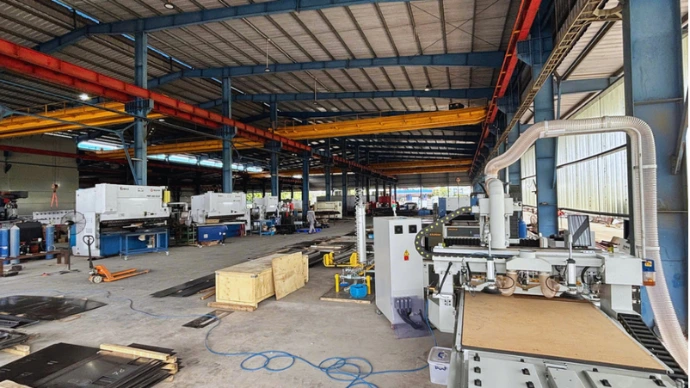 Hệ thống máy chấn