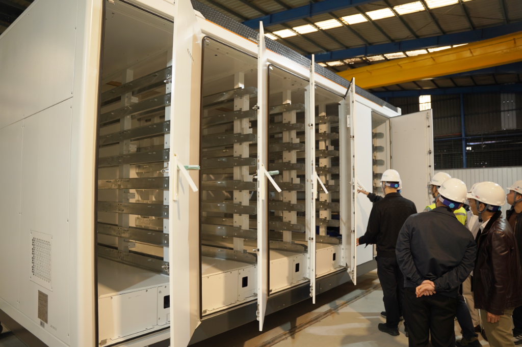 Container BESS được thiết kế riêng đáp ứng tiêu chuẩn khắt khe