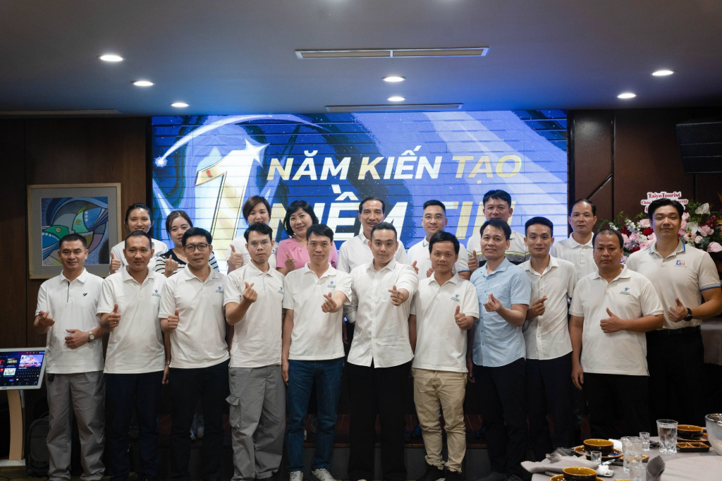 Ban Lãnh đạo cùng đội ngũ quản lý TaiyoEnergy tại chương trình kỷ niệm 01 năm thành lập Công ty